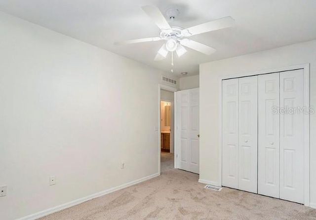 9836 ASHBURN LAKE DRIVE, Tampa, FL 33610