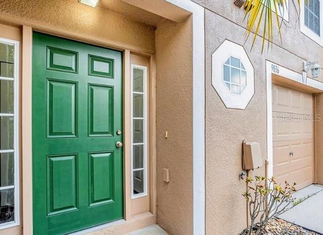 9836 ASHBURN LAKE DRIVE, Tampa, FL 33610