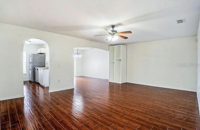 9836 ASHBURN LAKE DRIVE, Tampa, FL 33610