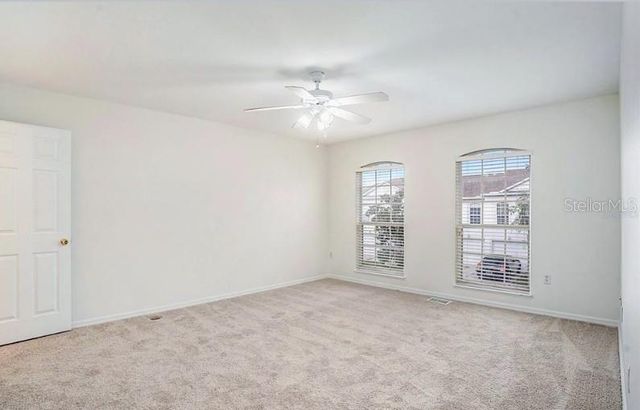 9836 ASHBURN LAKE DRIVE, Tampa, FL 33610