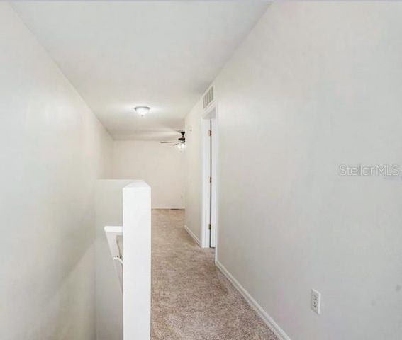 9836 ASHBURN LAKE DRIVE, Tampa, FL 33610
