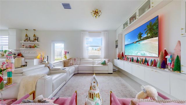 16317 SW 290th St, Homestead, FL 33033