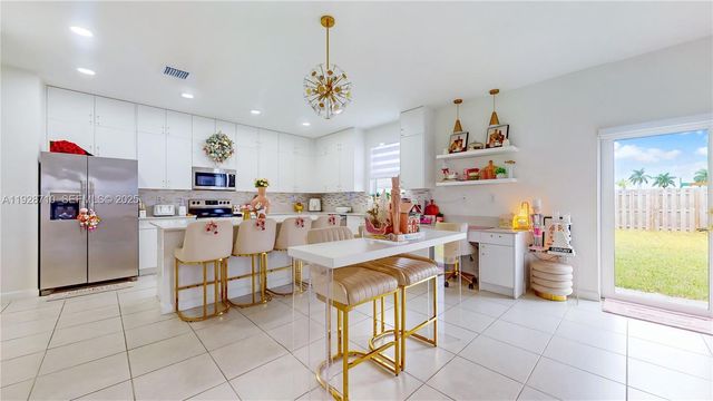 16317 SW 290th St, Homestead, FL 33033