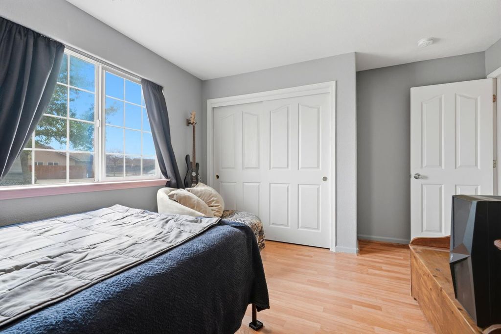 Image 30 of property listing at 21389 S Haslem, Riverdale, CA 93656