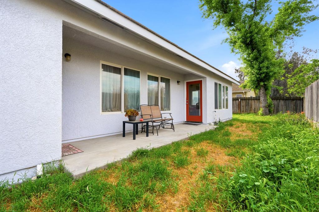 Image 42 of property listing at 21389 S Haslem, Riverdale, CA 93656