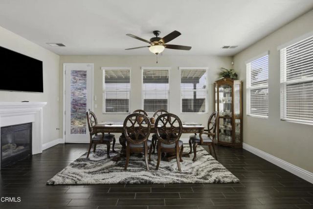 10109 Sharktooth Peak Drive, Bakersfield, CA 93311
