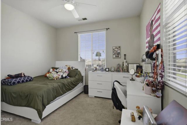 10109 Sharktooth Peak Drive, Bakersfield, CA 93311