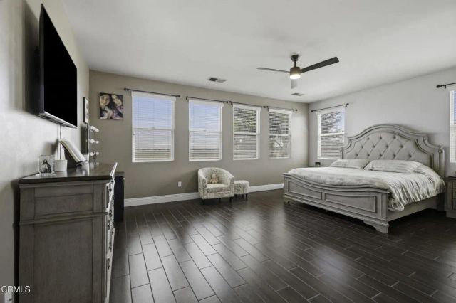 10109 Sharktooth Peak Drive, Bakersfield, CA 93311
