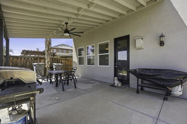 10109 Sharktooth Peak Drive, Bakersfield, CA 93311