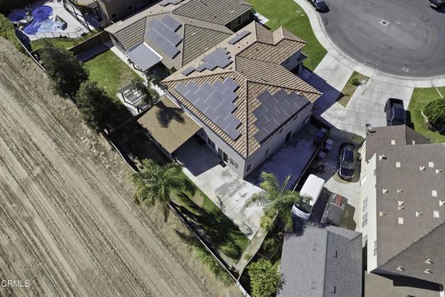 10109 Sharktooth Peak Drive, Bakersfield, CA 93311