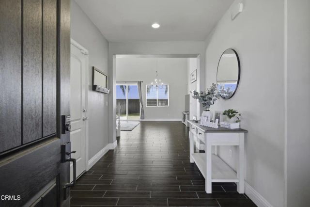 10109 Sharktooth Peak Drive, Bakersfield, CA 93311