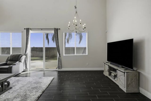 10109 Sharktooth Peak Drive, Bakersfield, CA 93311