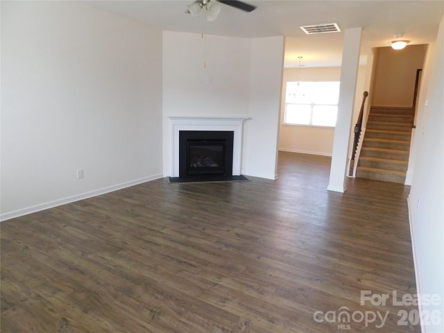 2626 Gingham Street, Charlotte, NC 28216
