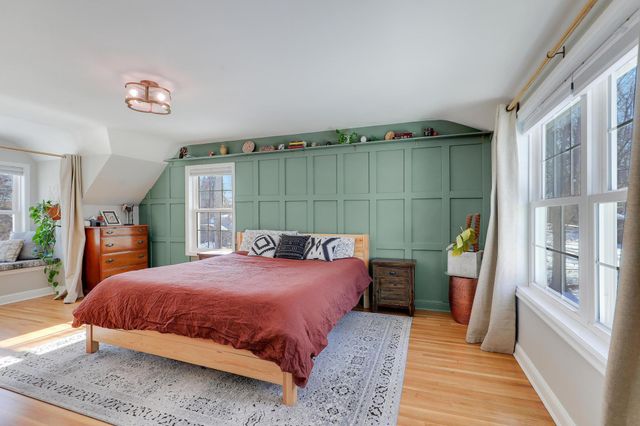 1979 Snelling Avenue N, Roseville, MN 55113