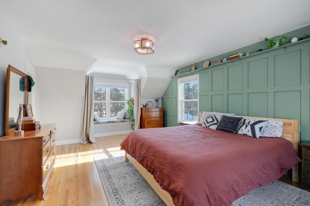 1979 Snelling Avenue N, Roseville, MN 55113