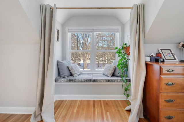 1979 Snelling Avenue N, Roseville, MN 55113