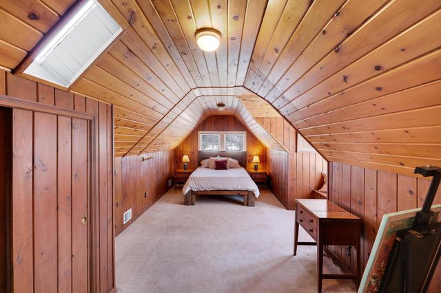 1979 Snelling Avenue N, Roseville, MN 55113