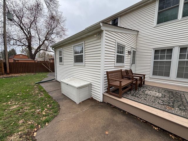 1979 Snelling Avenue N, Roseville, MN 55113