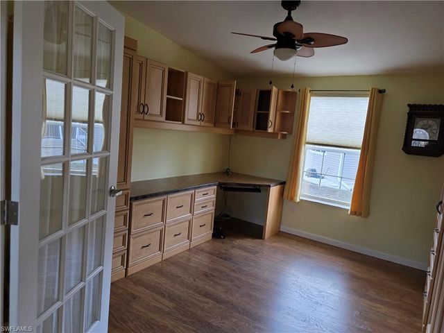 9777 Creekwood LN, Fort Myers, FL 33905