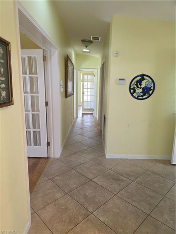 9777 Creekwood LN, Fort Myers, FL 33905