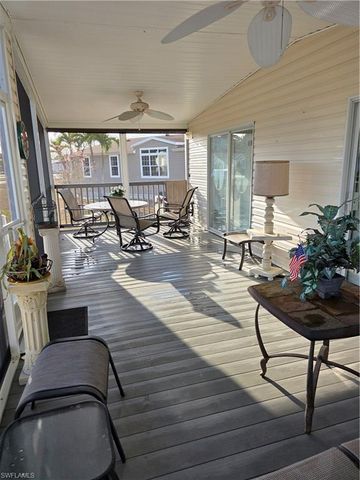 9777 Creekwood LN, Fort Myers, FL 33905