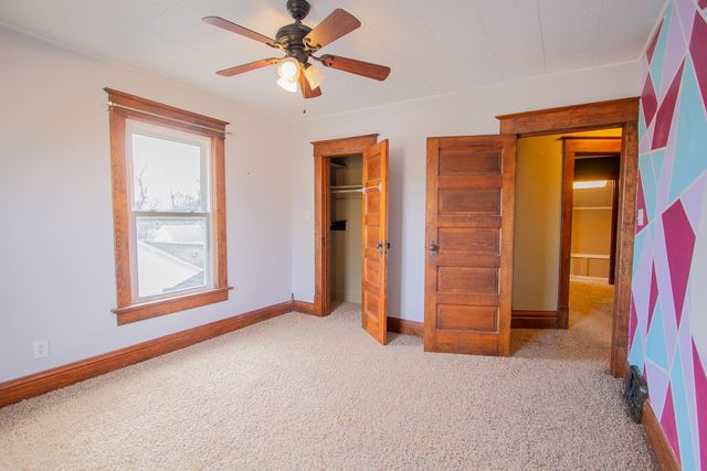 523 W Prescott Ave, Salina, KS 67401