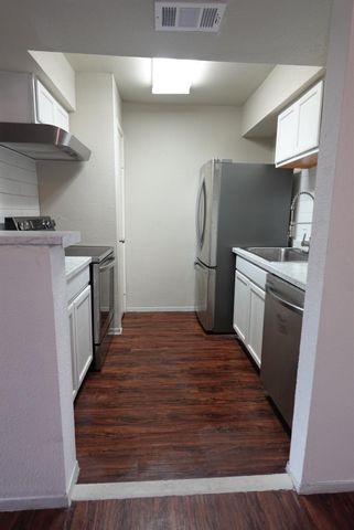 6001 Reims Road, Houston, TX 77036