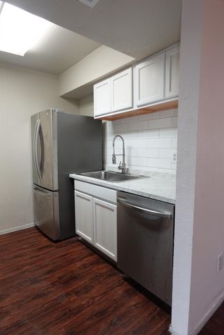 6001 Reims Road, Houston, TX 77036