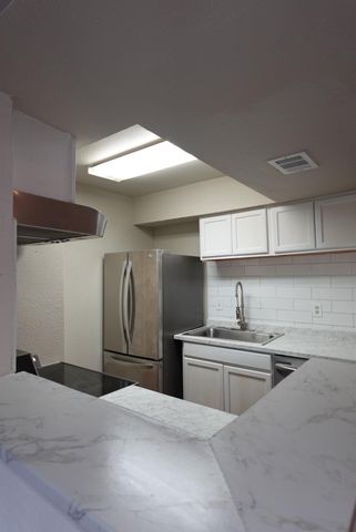 6001 Reims Road, Houston, TX 77036