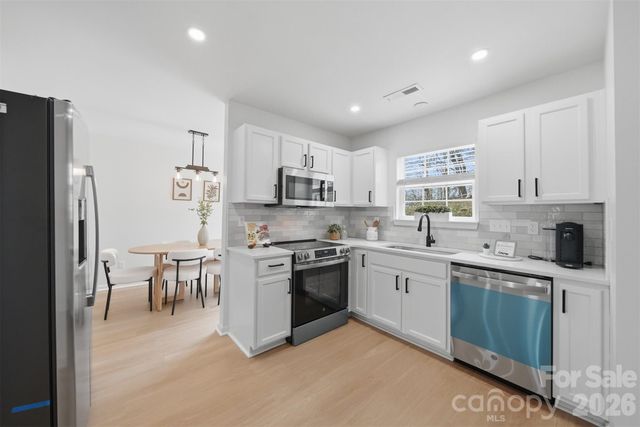 1494 Kindred Circle NW, Concord, NC 28027