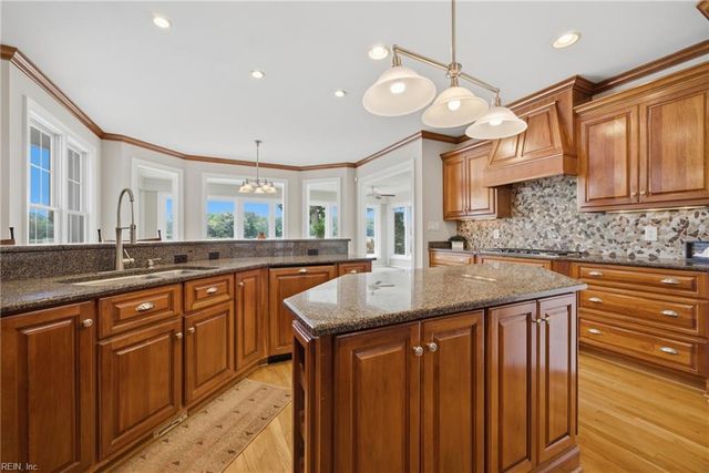 5233 Rockport LNDG, Suffolk, VA 23435