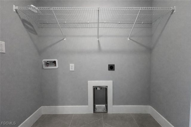 224 SE 13th TER, Cape Coral, FL 33990