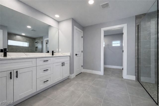 224 SE 13th TER, Cape Coral, FL 33990