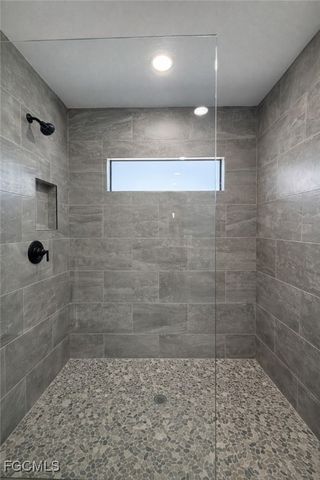 224 SE 13th TER, Cape Coral, FL 33990