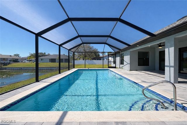 224 SE 13th TER, Cape Coral, FL 33990