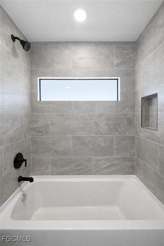 224 SE 13th TER, Cape Coral, FL 33990