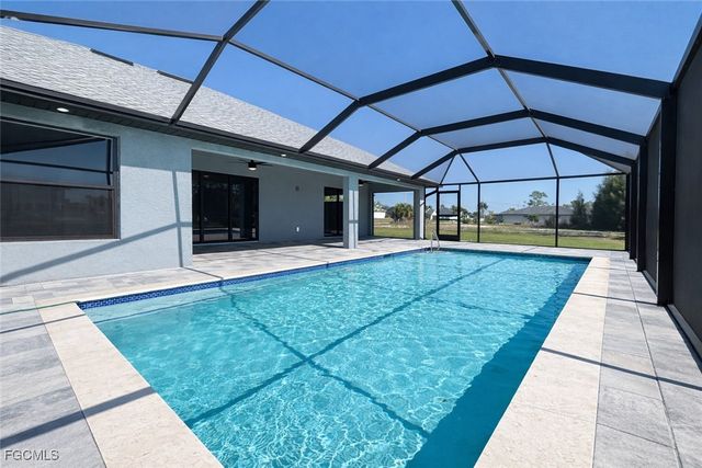 224 SE 13th TER, Cape Coral, FL 33990