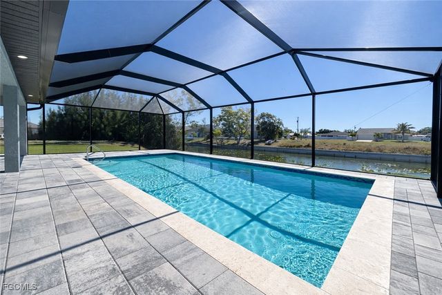 224 SE 13th TER, Cape Coral, FL 33990