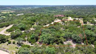 270 Stablewood Springs Dr, Ingram, TX 78025