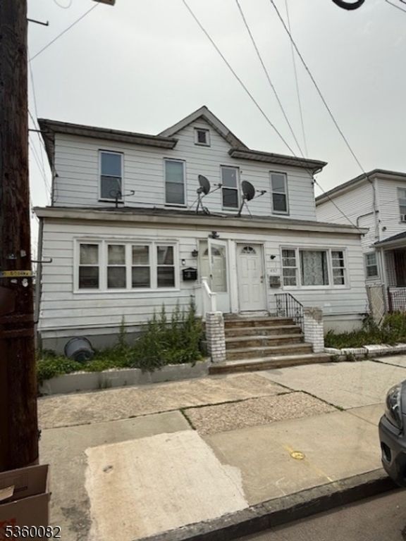 457 N 7th St, Newark City, NJ 07107