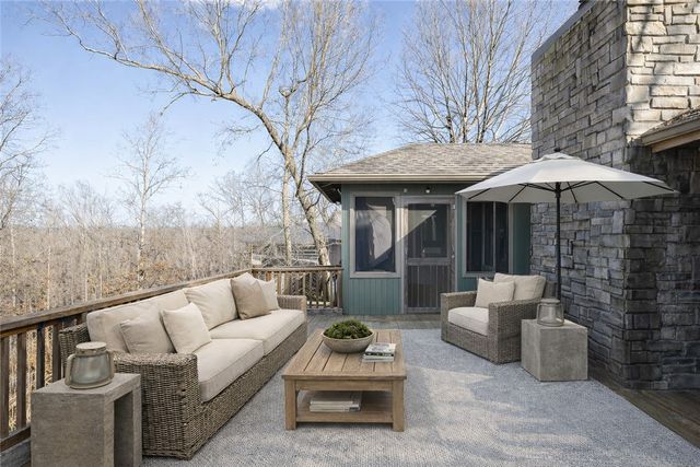 3 Wrongton Drive, Bella Vista, AR 72714