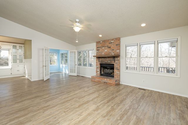 3 Wrongton Drive, Bella Vista, AR 72714