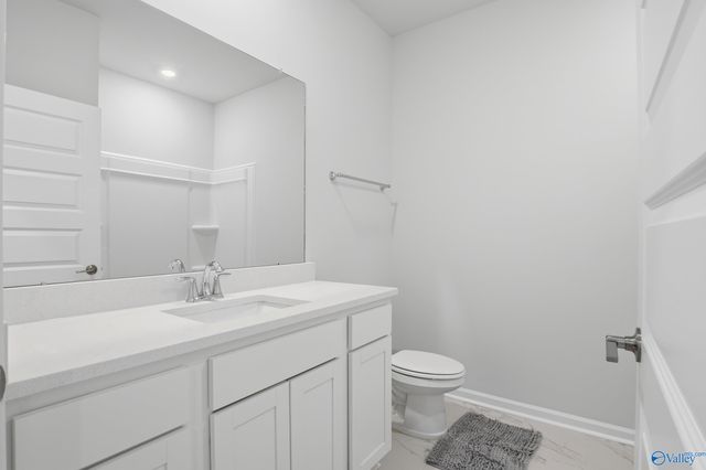 21651 Ginn Point Road, Athens, AL 35613