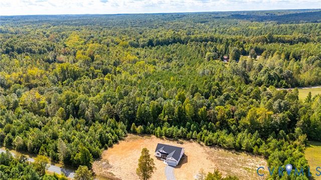 1373 Twenty Two Rd, Pamplin, VA 23958