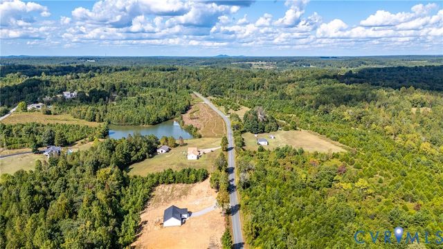 1373 Twenty Two Rd, Pamplin, VA 23958