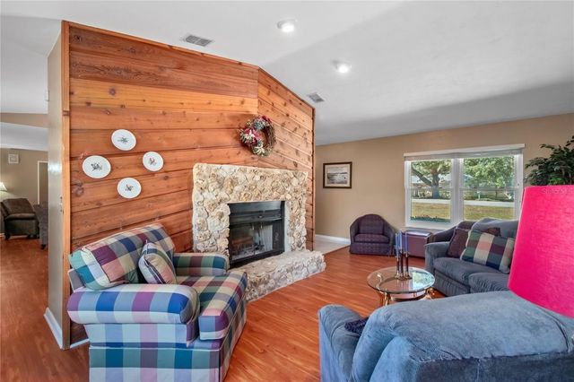 2055 SE 50TH TERRACE, Ocala, FL 34480