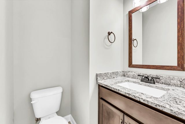 513 Dexter Dr, Clarksville, TN 37043