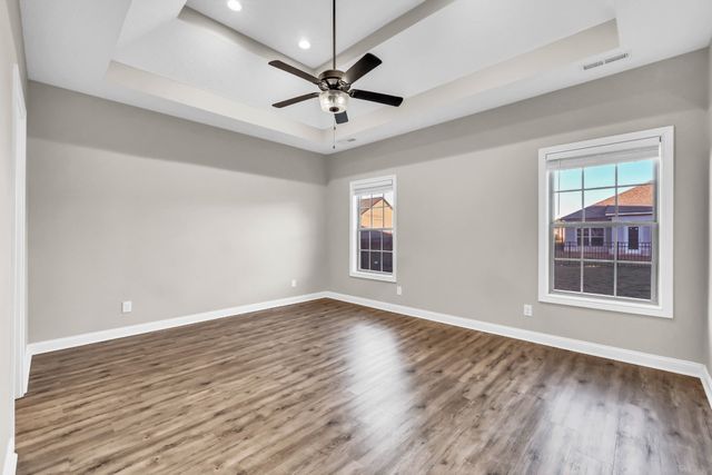 513 Dexter Dr, Clarksville, TN 37043