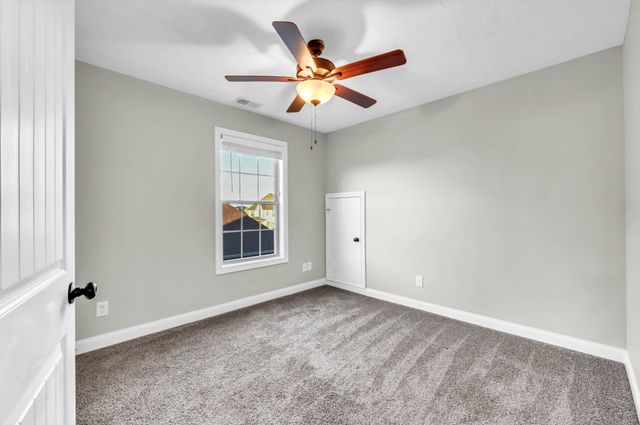 513 Dexter Dr, Clarksville, TN 37043