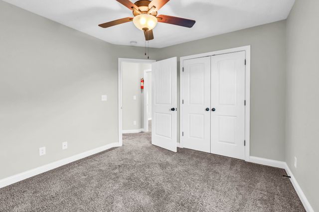 513 Dexter Dr, Clarksville, TN 37043